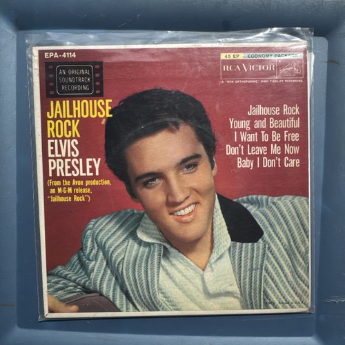 Elvis presley jailhouse rock - jailhouse,